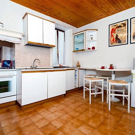 רוביני Carera Seaview Apartments מראה חיצוני תמונה