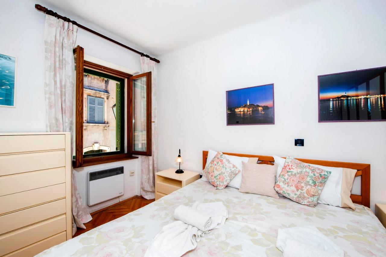 רוביני Carera Seaview Apartments מראה חיצוני תמונה